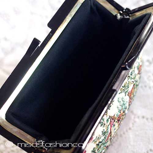 （画像用） ヴィンテージ刺繍バッグ タペストリー　お花と家