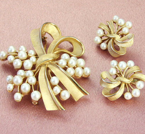 （画像用） ヴィンテージアクセサリー トリファリTrifariセット