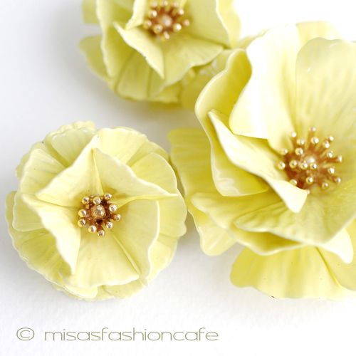 （画像用） Trifariトリファリ セット カーネーションのお花