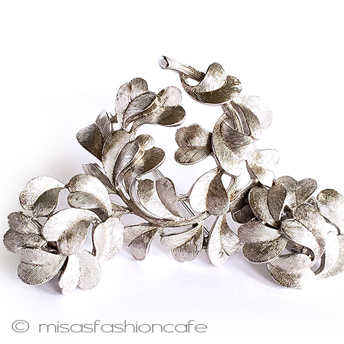 （画像用） Trifari　 トリファリ シルバーの葉　セット