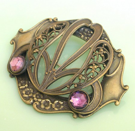 （画像用） アールヌーヴォーブローチ