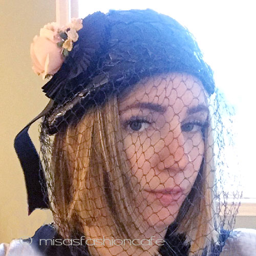 （画像用） ヴィンテージ　ハット 花ブーケ＆チュール