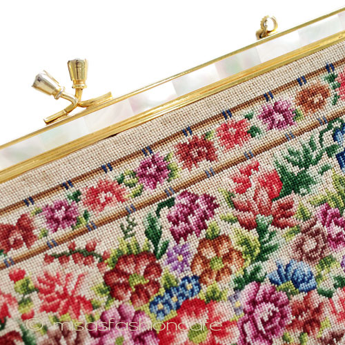 （画像用） ヴィンテージ　バッグ 総刺繍お花 プチポアン