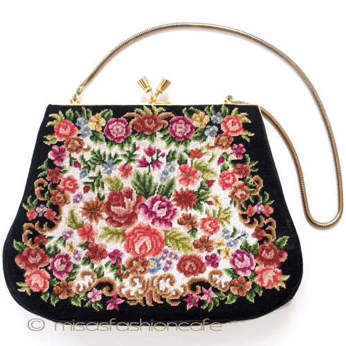 （画像用） ヴィンテージ　バッグ 総刺繍お花プチポアン