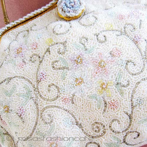 （画像用） ヴィンテージバッグ仏製 ビーズ総刺繍 お花
