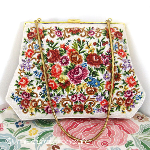 （画像用） ヴィンテージ バッグ 天然石お花 プチポアン