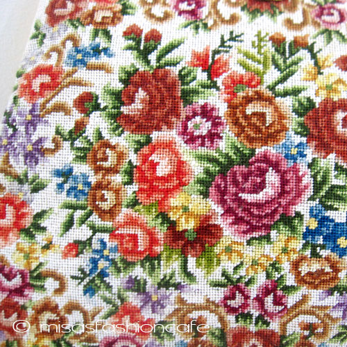 （画像用） ヴィンテージ バッグ 天然石お花 プチポアン