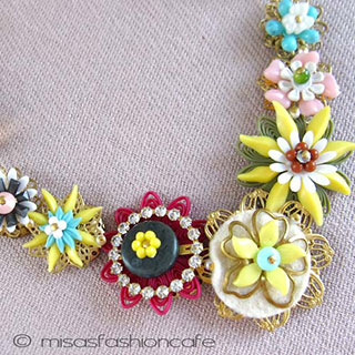 NY お花ネックレス 　コーラル・マルチ