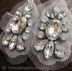 ビジューLaceピアス