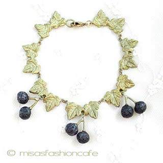 Michaudブレスレット　 天然石カシスの実