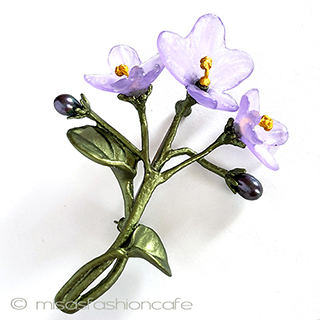 真珠スミレの花 ブローチ