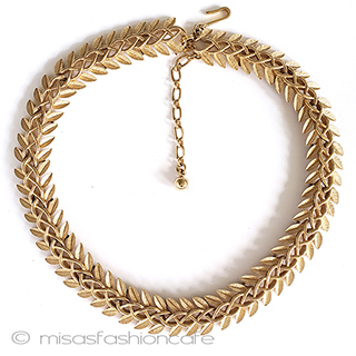 Ｔｒｉｆａｒｉ　 トリファリ 金葉チェーン　ネックレス