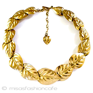 Trifari　 トリファリ 金の葉　ネックレス