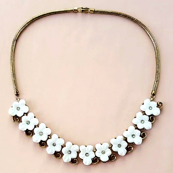 ヴィンテージアクセサリー トリファリ　 ガラスの花