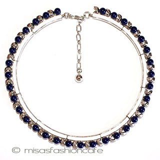 Ｔｒｉｆａｒｉ　 トリファリ Navy＆Whiteネックレス