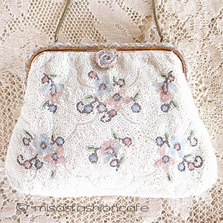 アンティークバッグ フランス製　ビーズ刺繍