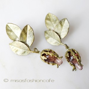 Michaud ピアス　再販！ バラのつぼみ