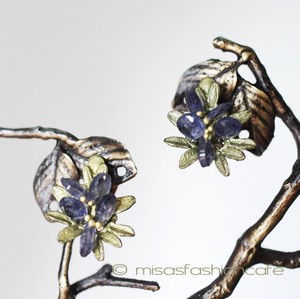 マイケルミショー イヤリング 　天然石　藤の花