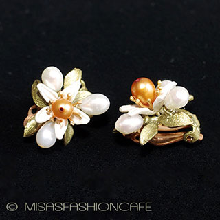 マイケルミショー　真珠 オレンジの花　イヤリング