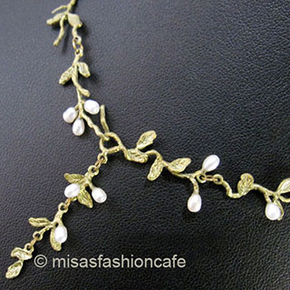 マイケルミショー ネックレス 真珠 カロライナの花