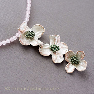 Michaud ネックレス ハナミズキのお花
