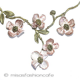 Michaud ネックレス ハナミズキのお花 Michaud ネックレス ハナミズキのお花