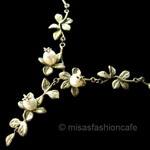 Michaud ネックレス Quinceフラワー