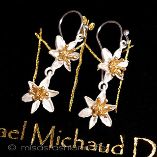 Michaud　オニオンの花 イヤリングまたはピアス　