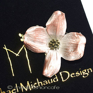 マイケルミショー　再販！ ハナミズキの花ブローチ