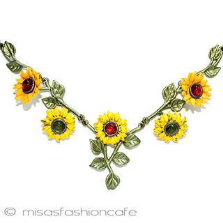 ヒマワリの花　ネックレス