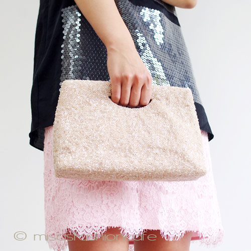 ＭＯＹＮＡ.NY　モイナ 全面ビーズ刺繍　バッグ