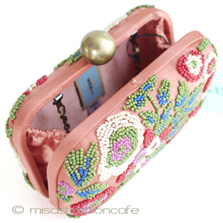 ＳＡＮＴＩサンティ　お花刺繍 クラッチ＆ショルダーBag