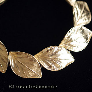 クラウン　トリファリ Ｔｒｉｆａｒｉ　金の葉