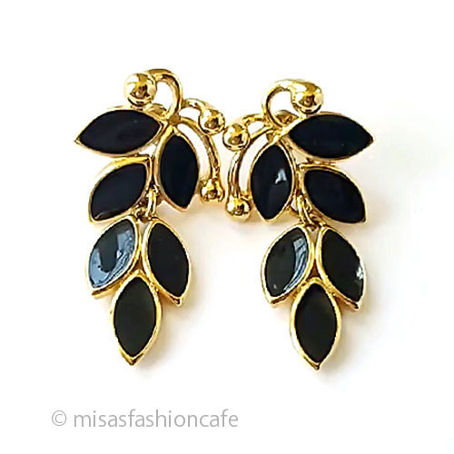 Trifari　 トリファリ 葉ドロップ　ピアス