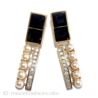 Ｔｒｉｆａｒｉ　 トリファリ ビジューパール　ピアス