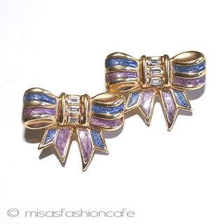 Ｔｒｉｆａｒｉ　 トリファリ リボン　ピアス