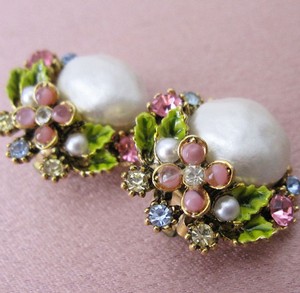 ART刻印イヤリング バロックパール＆お花