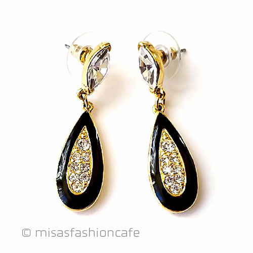 Trifari　 トリファリ ビジュードロップピアス
