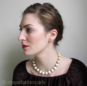 Ｔｒｉｆａｒｉ　 トリファリ 　金葉 ネックレス