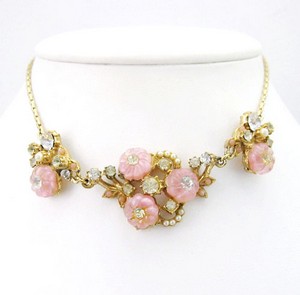アンティーク　 お花ネックレス