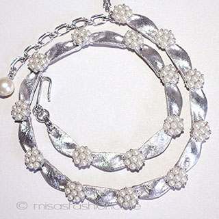 Ｔｒｉｆａｒｉ　 トリファリ パール花ネックレス
