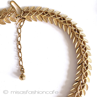 Ｔｒｉｆａｒｉ　 トリファリ 金葉チェーン　ネックレス