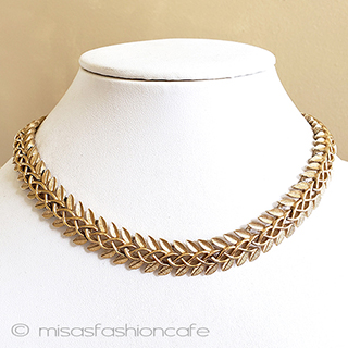 Ｔｒｉｆａｒｉ　 トリファリ 金葉チェーン　ネックレス