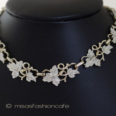 SarahCoventry 葡萄の葉ネックレス