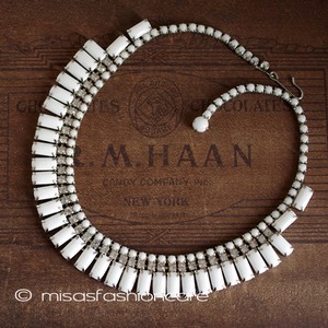 ヴィンテージアクセサリー ミルクガラス　ネックレス