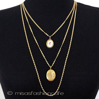 Ｇｏｌｄｅｔｔｅ　３連 ロケット　ネックレス