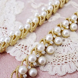 Ｔｒｉｆａｒｉ　 トリファリ パールRS　ネックレス