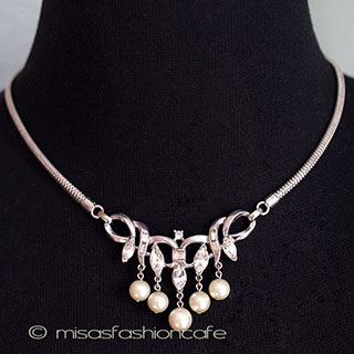 Ｔｒｉｆａｒｉ　 トリファリ パールRSネックレス
