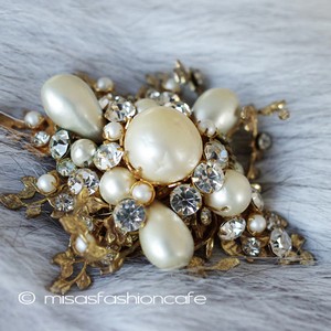 DeMario NY　ブローチ バロックパール 花