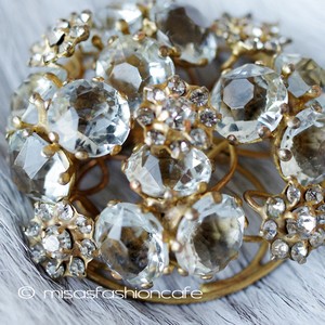 Vogue Sterling銀製 クリスタルの花ブローチ